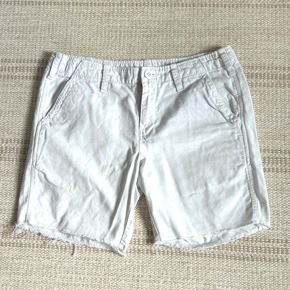 G1 Goods Pants - G1 All Purpose Good White Raw Hem 7" Shorts